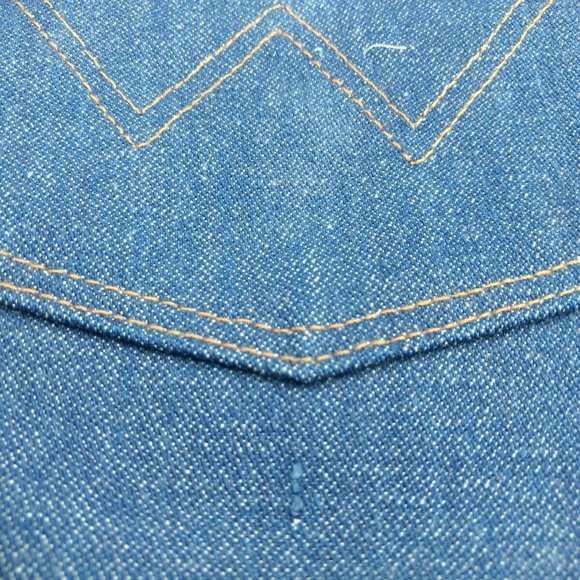 Jeans Vintage Wrangler Denim Blue Jeans Size 32x34 3MWZ Cowboy Fit Made USA New - Picture 11 of 11
